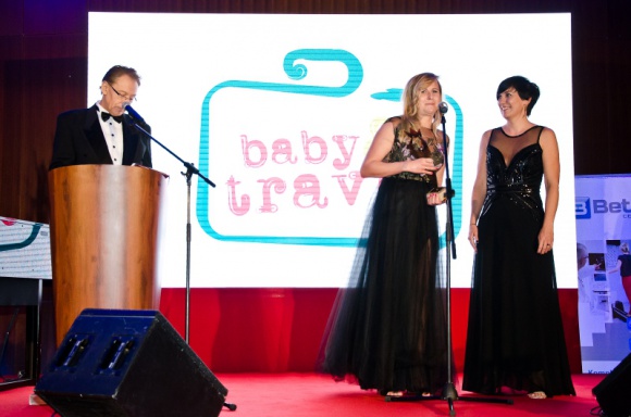 Baby&Travel z tytułem Lidera Najwyższej Jakości Produktów dla Dzieci BIZNES, Firma - Prestiżowy tytuł i statuetkę odebrały Ilona Ferreira i Małgorzata Matyjaszczyk, założycielki jednego z największych dystrybutorów w polskiej branży akcesoriów i zabawek dziecięcych, na imprezie zorganizowanej przez magazyn „Businesswoman & Life